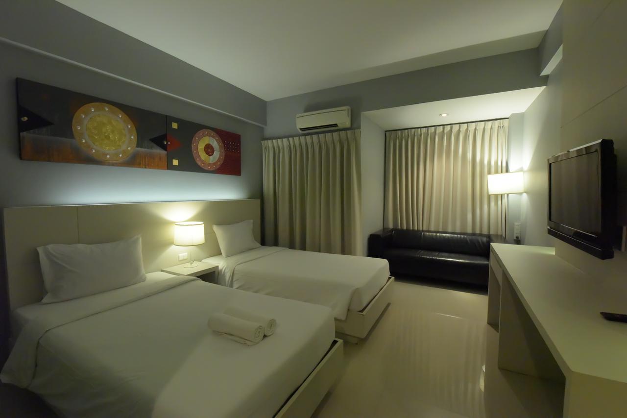 Trendy Hotel Nakhon Pathom Exterior foto