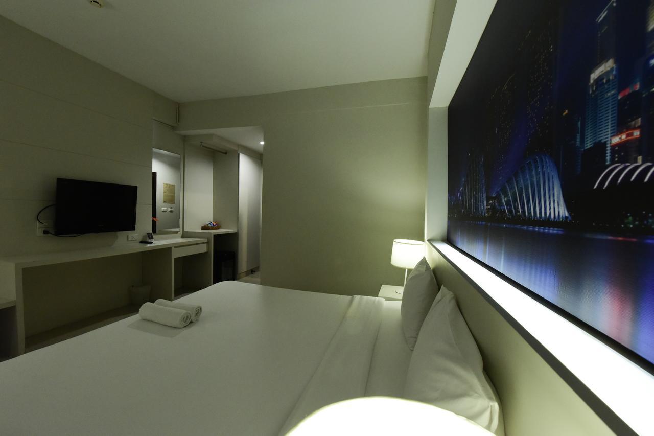 Trendy Hotel Nakhon Pathom Exterior foto