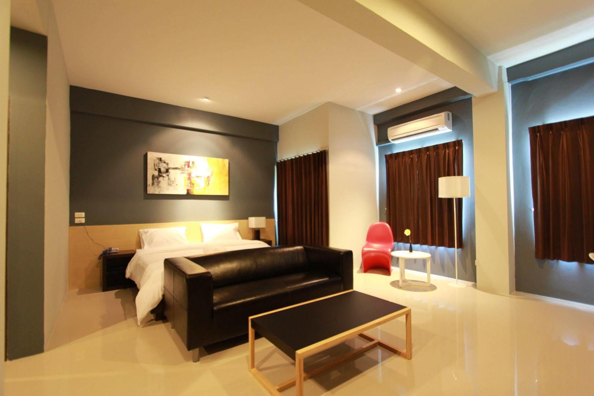 Trendy Hotel Nakhon Pathom Exterior foto